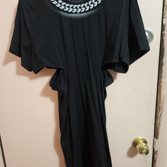 Givenchy t-shirt dress size xs runs big - Picture 4 of 4